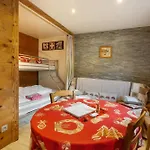 Les Airelles 32 Apartment